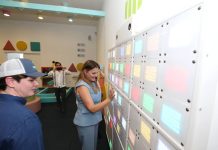 Segundo Centro Municipal de Autismo abrirá en la colonia Madero de Mérida Cecilia Patrón Laviada durante una actividad con familias y personas usuarias del Centro Municipal de Autismo de Mérida.