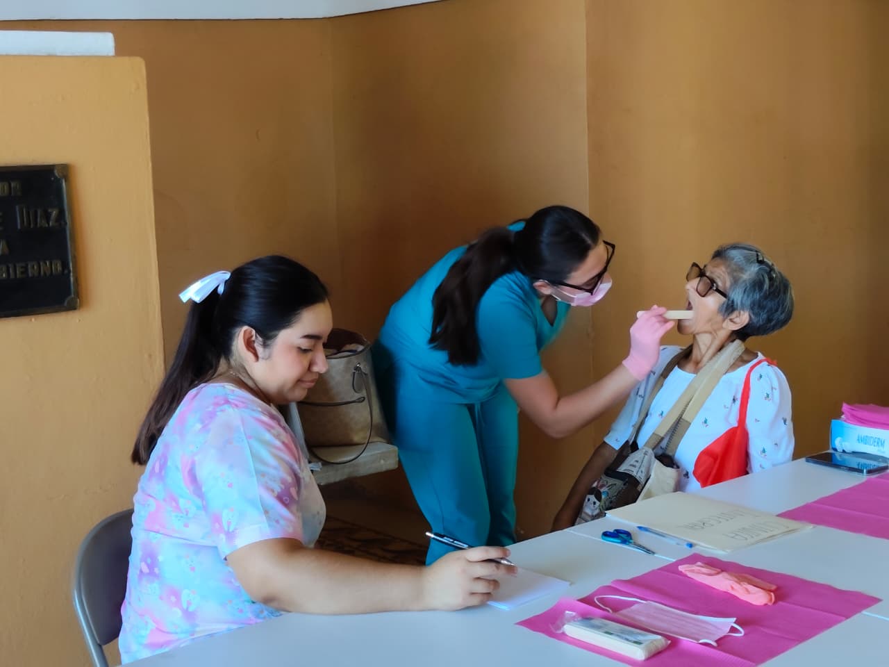PRI Yucatán impulsa actividades en la Casa del Pueblo.